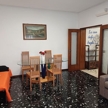 Апартаменты La Casa Degli Angeli Кьоджа Экстерьер фото